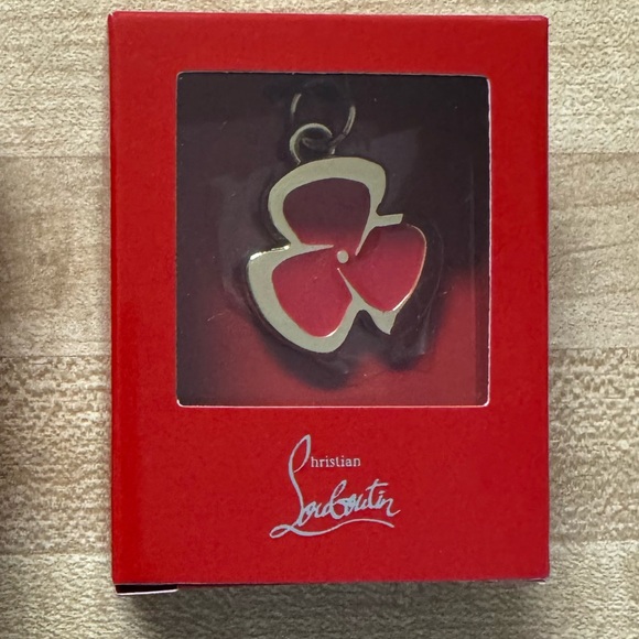 Christian Louboutin Red Pansy Pensee Charm Plus Key Ring, New in Box - Picture 4 of 4